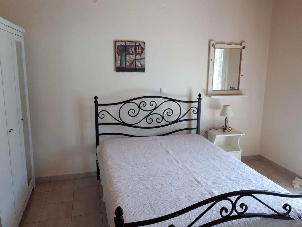 Roula's Apartment