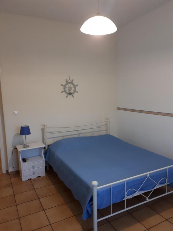 Apartment Roula's Andros Town