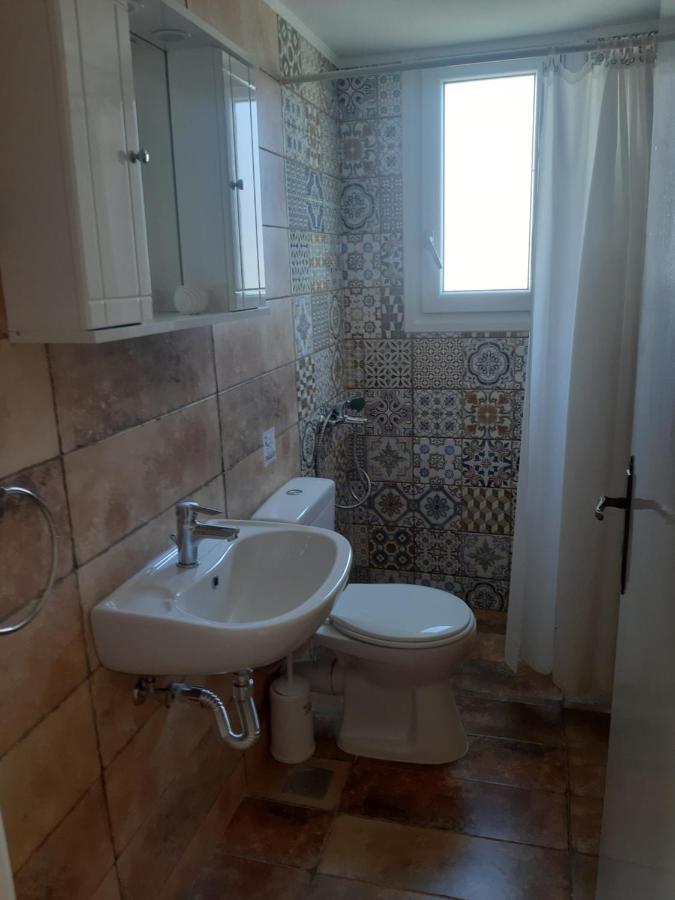 Roula's Apartment