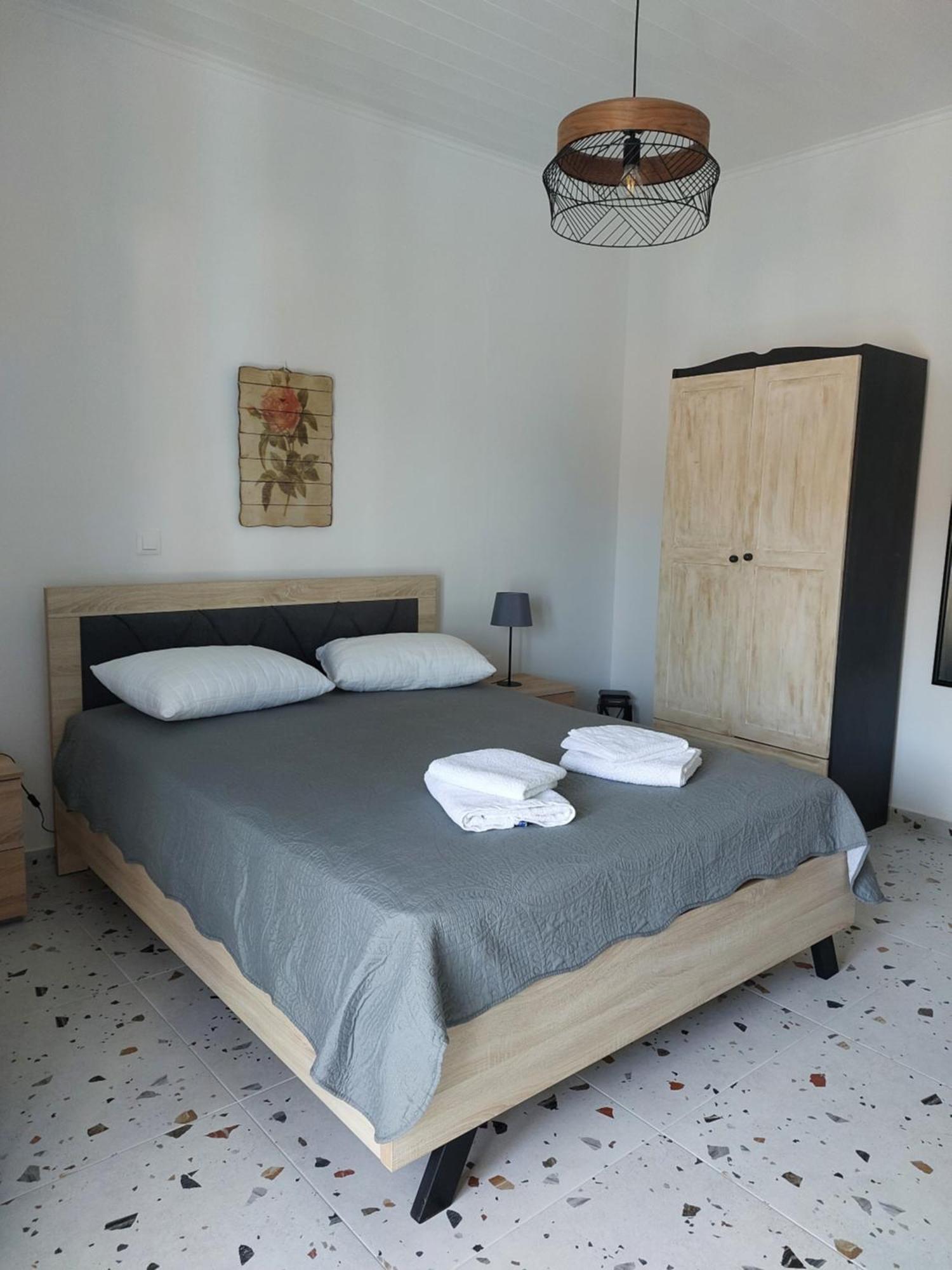 Roula's Apartment