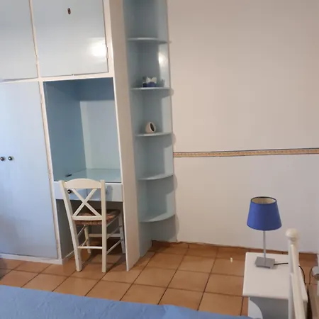 Roula'S Studios Andros Town Room photo
